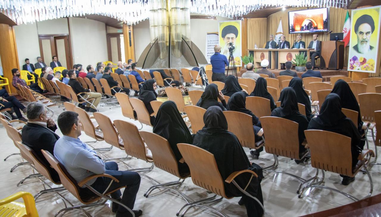 برگزاری جلسه رییس و هیأت رییسه دانشگاه با کارکنان پردیس نور