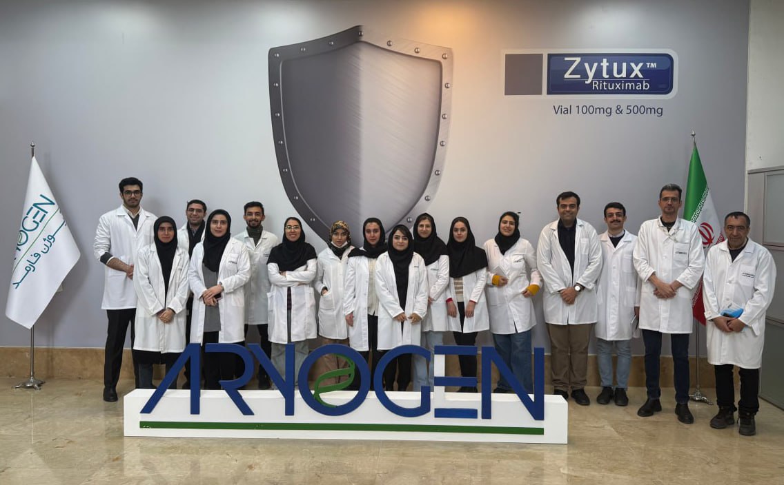 بازدید انجمن علمی دانشجویی بیوفیزیک از شرکت آریوژن